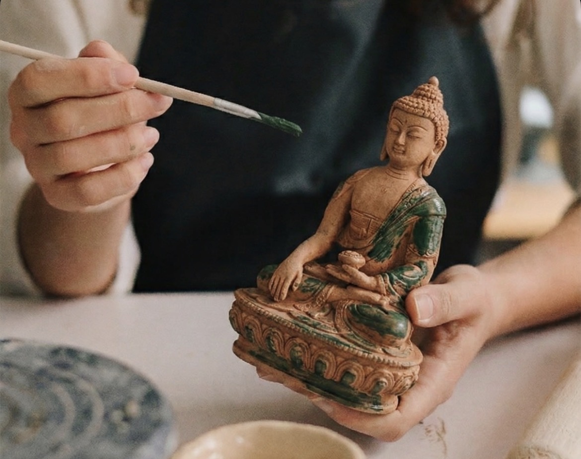 Boğaz Manzarasında Seramik Deneyimi: Clay & Spice Workshop Madhus’ta